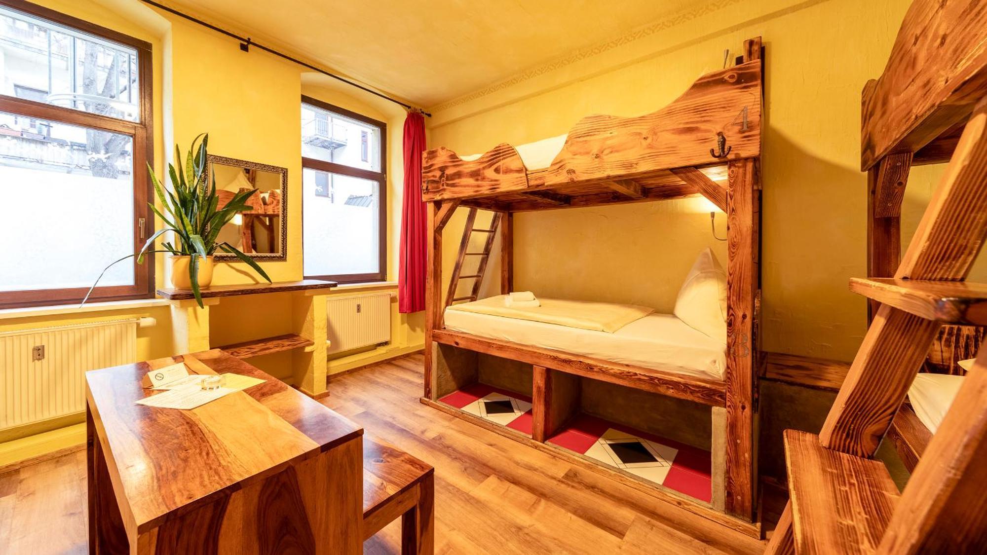 Gastehaus Mezcalero 2*